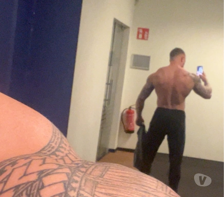 exhib Andenne - Photos Vivastreet Homme sportif 1m80