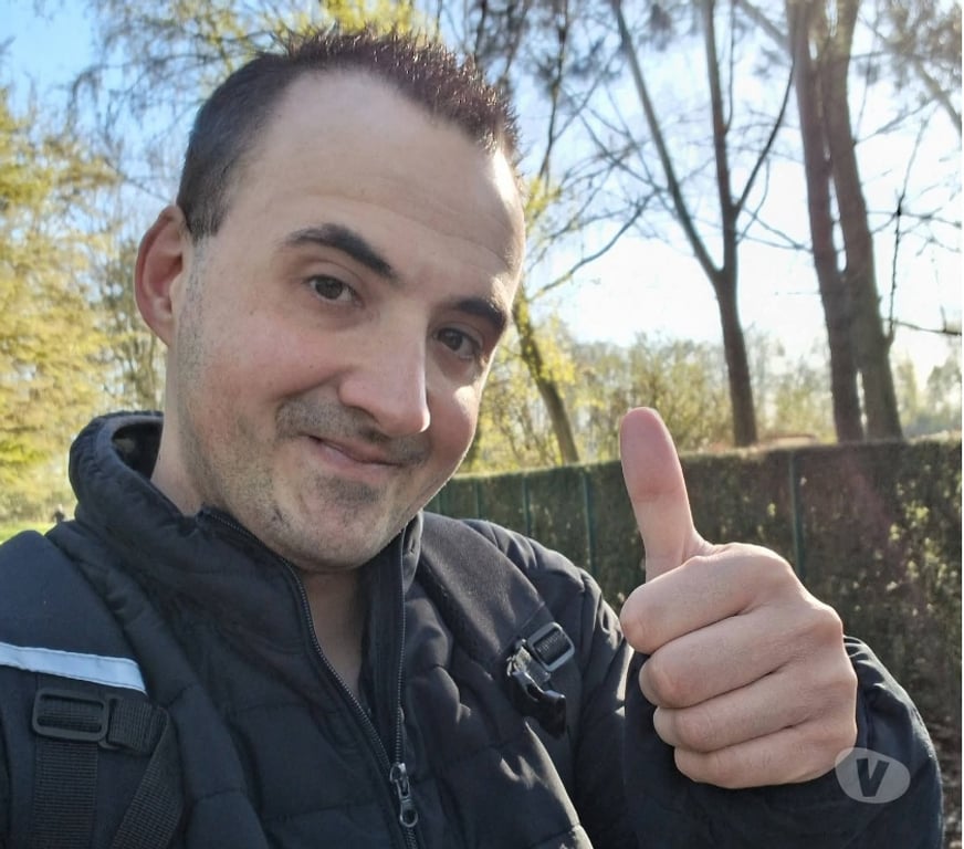 exhib Mouscron Mouscron-Centrum - Photos Vivastreet Je recherche à faire connaissance voir plus si affinités :