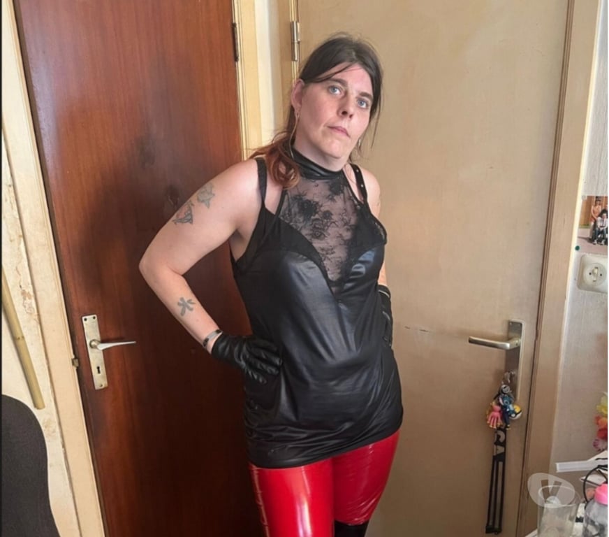 exhib Wavre Wavre-Centrum - Photos Vivastreet Je suis une femme