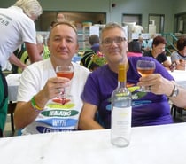 cherche voyeur qui aime ca