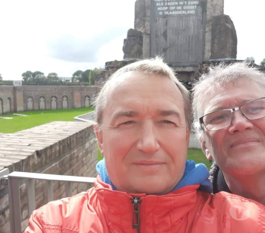 Gay Beauvechain - Photos Vivastreet cherche un actif endurent