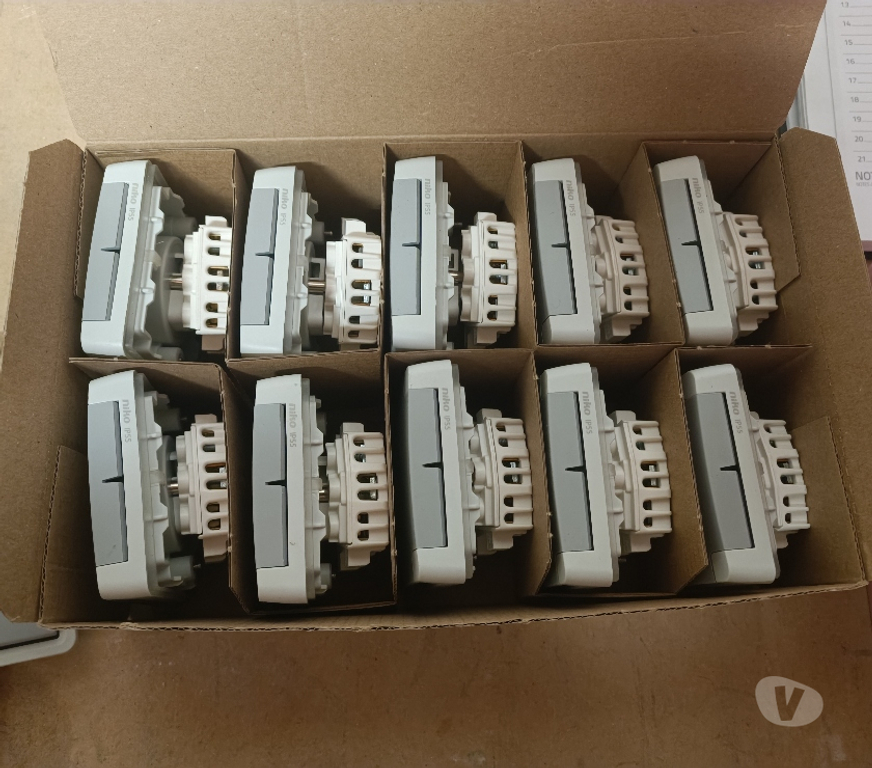  La Louvière - Photos Vivastreet Matériel électrique étanche