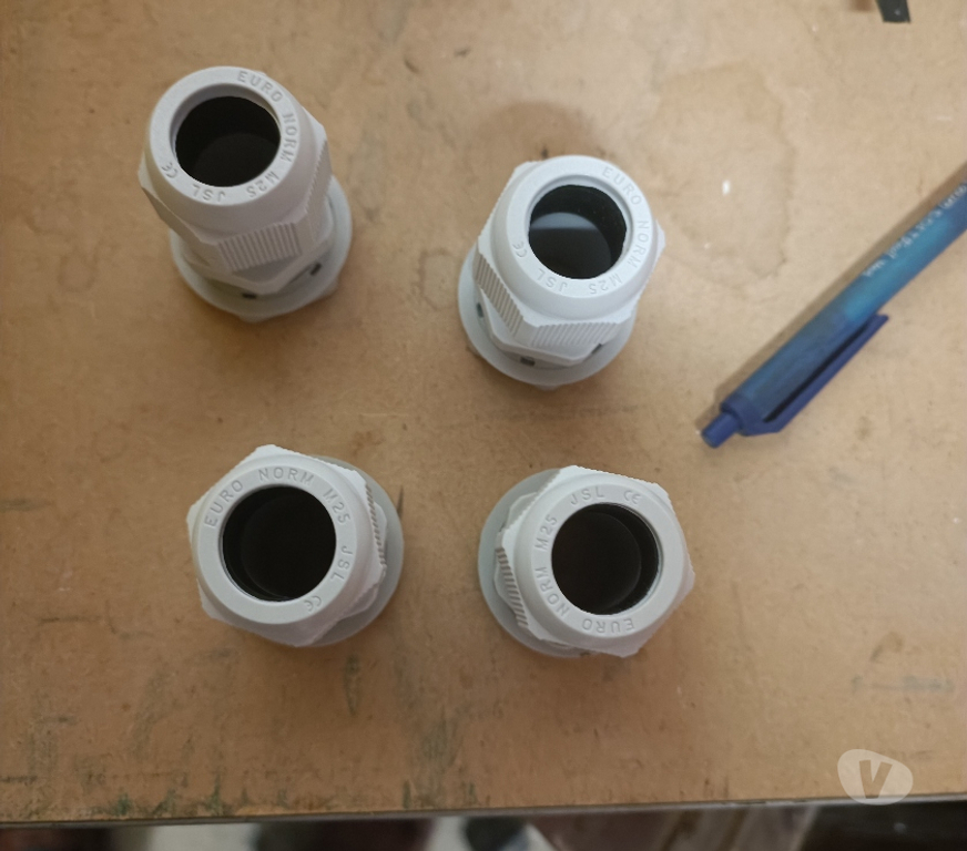  La Louvière - Photos Vivastreet Matériel électrique étanche