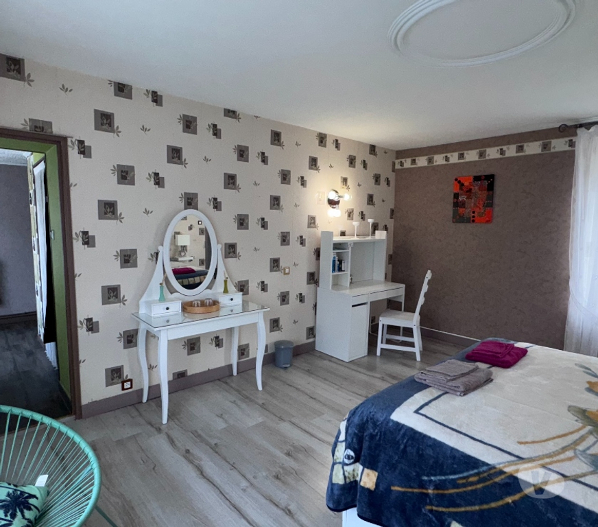 Annonce maison France - Photos Vivastreet MAISON DE CARACTERE ENTIEREMENT MUBLEE