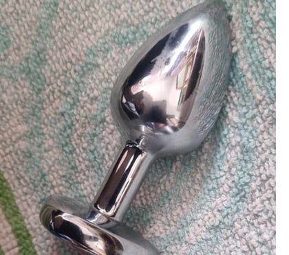 Rencontre gay - Photos Vivastreet Qui veut mon petit plug dans le ... (Bien lire)