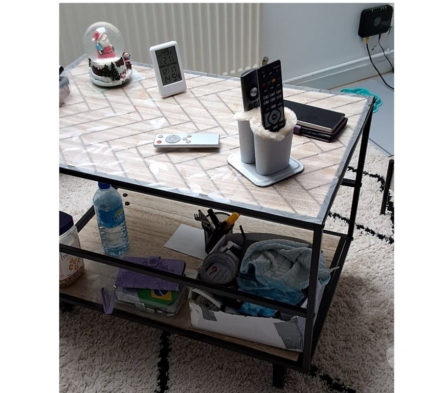 Meubles & Décoration Liège Liège-Centrum - Photos Vivastreet TABLE BASSE SALON