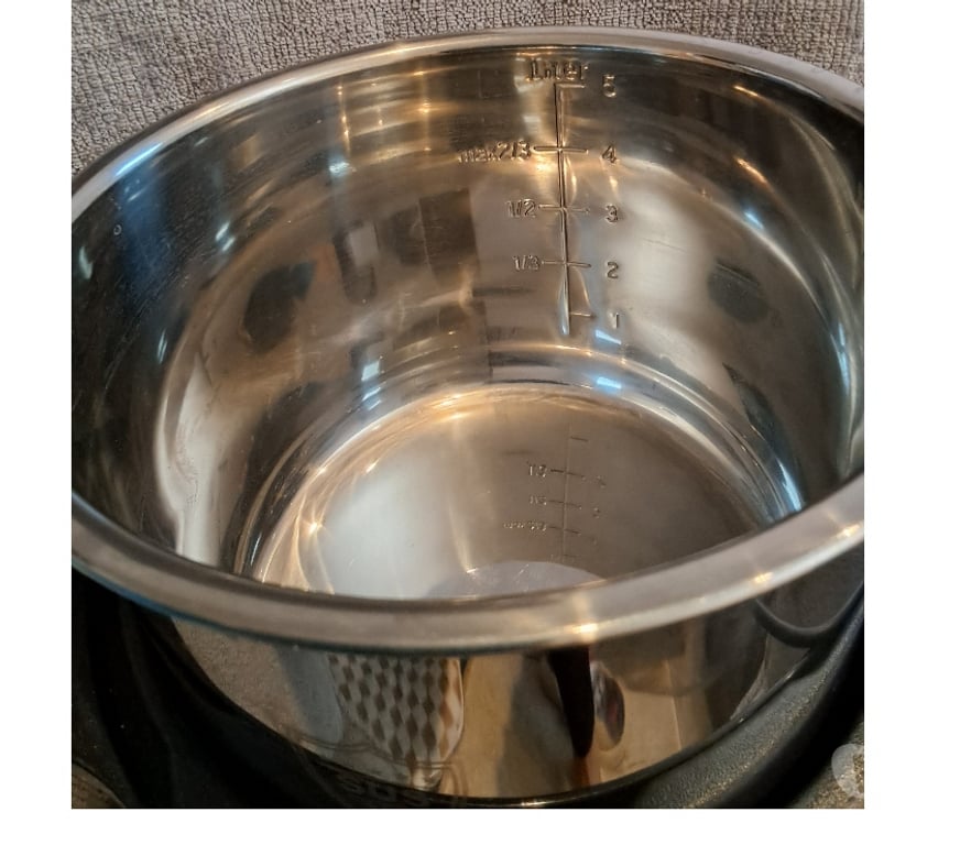 Meubles & Décoration Liège Liège-Centrum - Photos Vivastreet MULTI-CUISEUR ELECTRIQUE