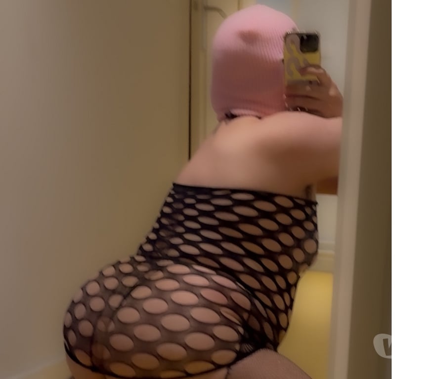 Gay Bruxelles (Brussels) Bruxelles-Centrum - Photos Vivastreet LYA - La plus grosse salope marocaine