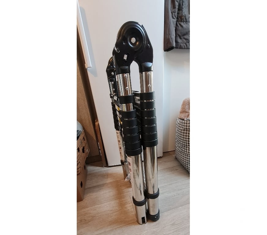  Liège Liège-Centrum - Photos Vivastreet ECHELLE TÉLESCOPIQUE