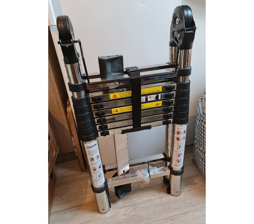  Liège Liège-Centrum - Photos Vivastreet ECHELLE TÉLESCOPIQUE