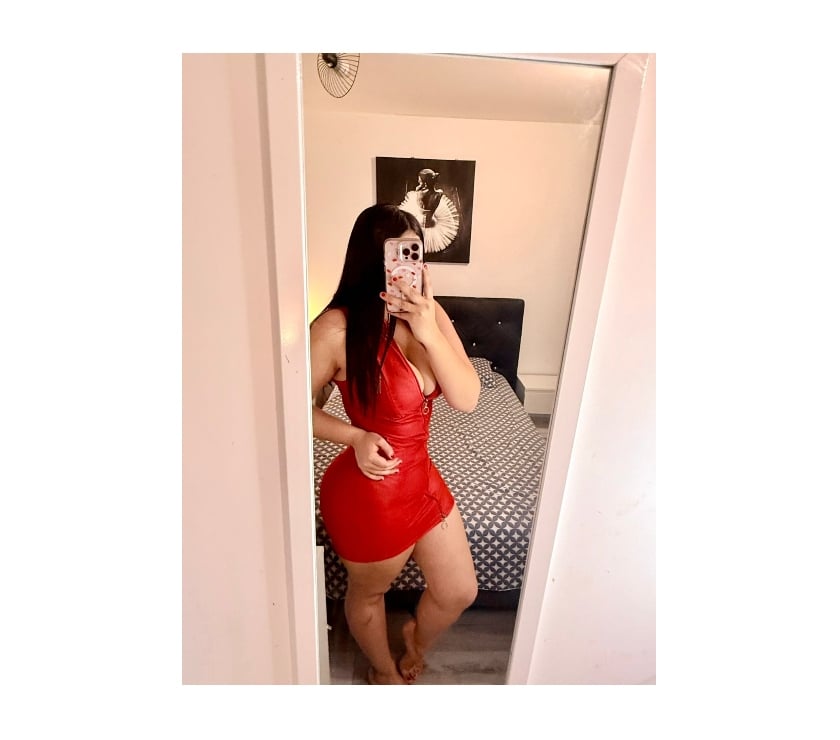 Escort Aubange Athus - Photos Vivastreet Susan, belle, accommodante, sexy et passionnée.