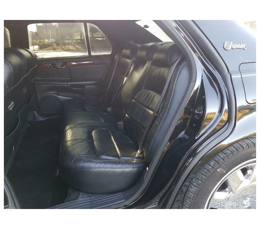 Voiture à vendre Pont-de-Loup - Photos Vivastreet Cadillac Deville Superior 6 portes 9 places 4.7i v8 280CV AC