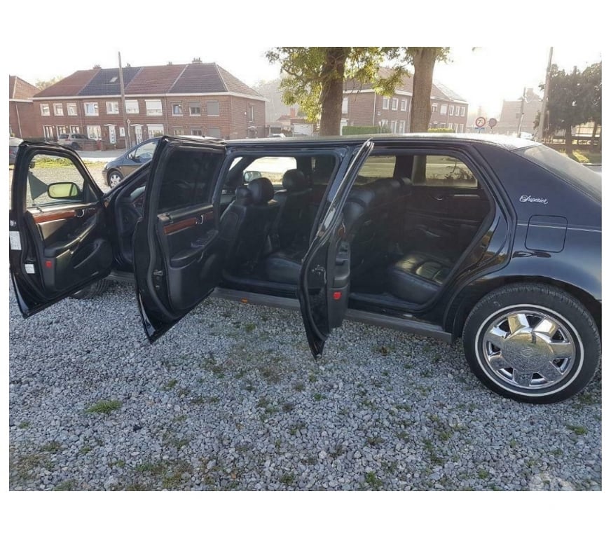 Voiture à vendre Pont-de-Loup - Photos Vivastreet Cadillac Deville Superior 6 portes 9 places 4.7i v8 280CV AC