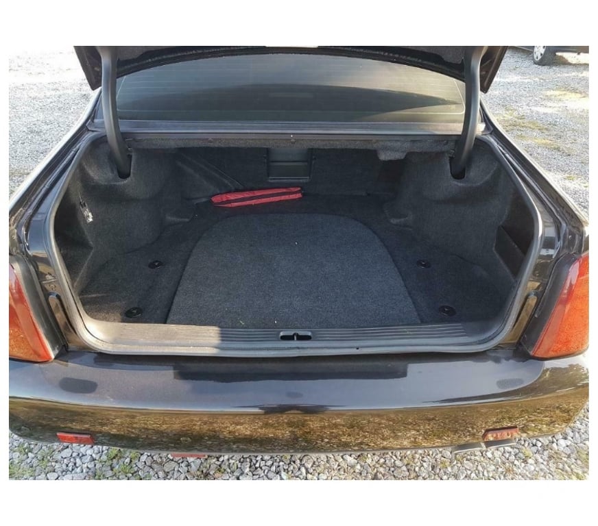 Voiture à vendre Pont-de-Loup - Photos Vivastreet Cadillac Deville Superior 6 portes 9 places 4.7i v8 280CV AC