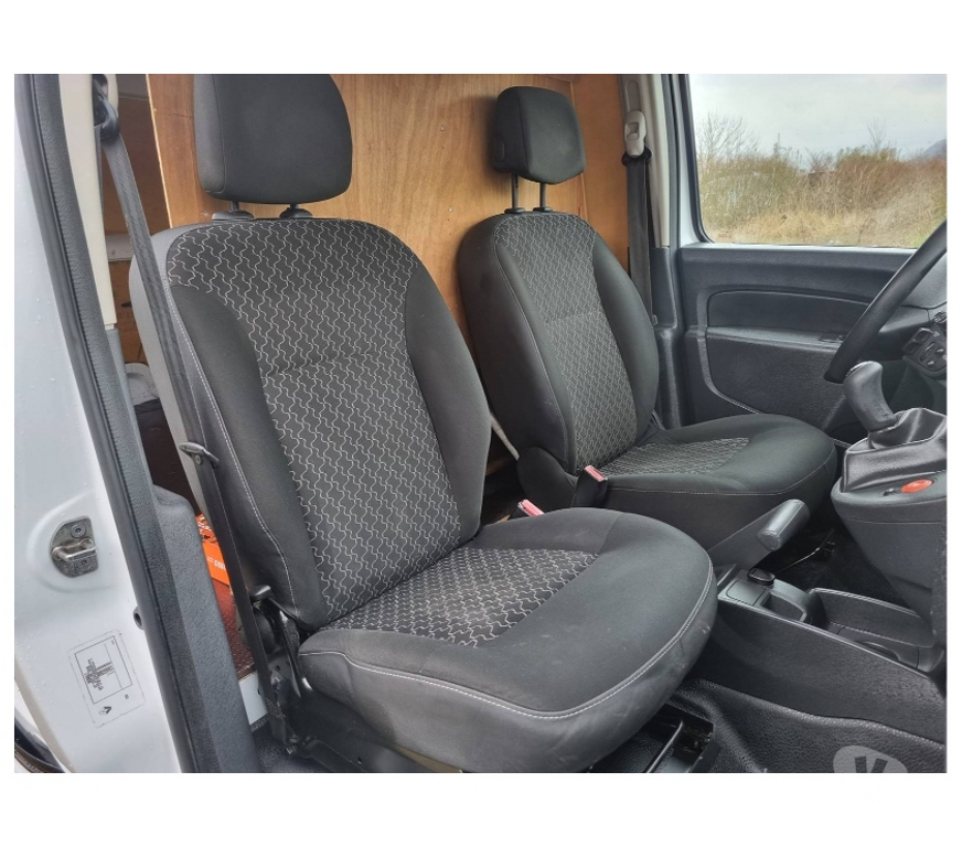 Véhicules commerciaux & utilitaires d'occasion Pont-de-Loup - Photos Vivastreet Renault Kangoo 2015 1.5dci 75cv 55kw Euro5 Airco 2places..