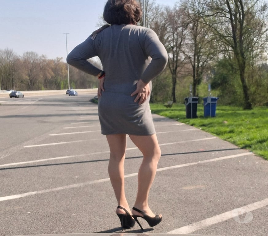 Gay Hannut - Photos Vivastreet Qui libre ce dimanche fin de matinée