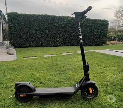 Matériel de sport Haccourt Oupeye - Photos Vivastreet Trottinette electrique Pure Air3