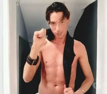 Cherche Moment.........