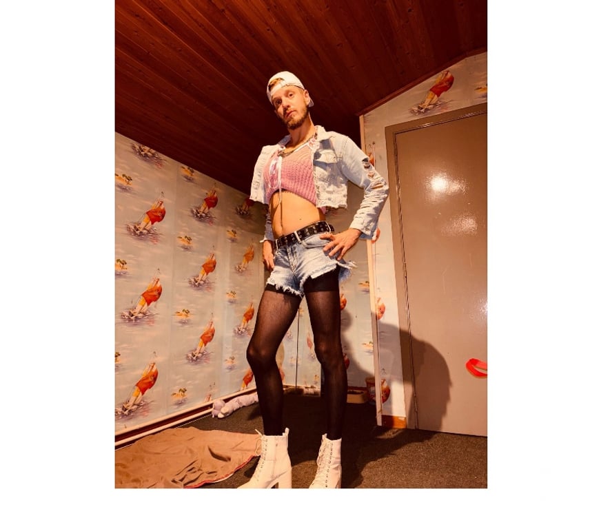 Gay Pont-à-Celles - Photos Vivastreet Travesti dispo se week-end