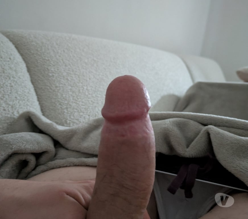 Gay Charleroi Charleroi-Centrum - Photos Vivastreet Grosse queue rasée circoncis grosse ejac a vider de suite