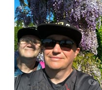 cherchons un homme mature qui adore matter et meme diriger