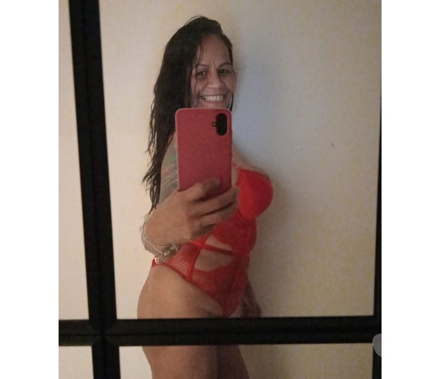 Escort Forest - Photos Vivastreet Dandara Latina Sensuelle WAPP 0478 27 50 22