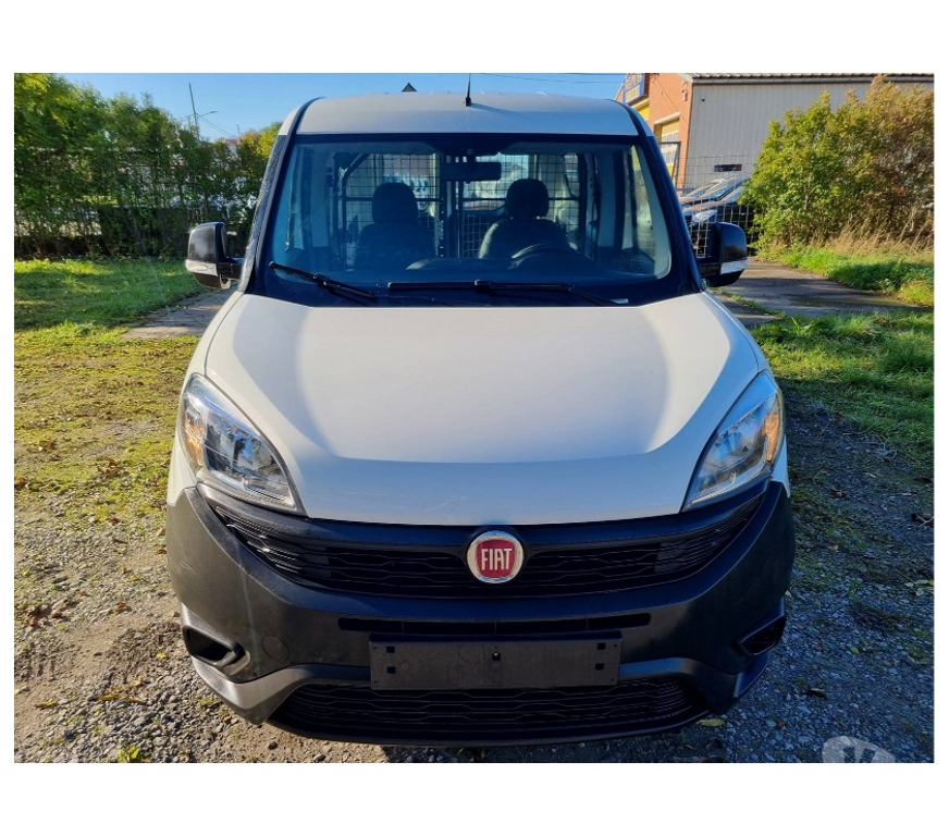 Véhicules commerciaux & utilitaires d'occasion Pont-de-Loup - Photos Vivastreet Fiat Doblo maxi long châssis 2017 euro6 1.3jtd 95cv 99090km