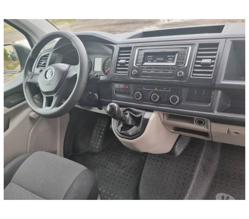 Véhicules commerciaux & utilitaires d'occasion Pont-de-Loup - Photos Vivastreet Vw T6 Transporter 2 2019 2.0Tdi euro6 airco radar de recul