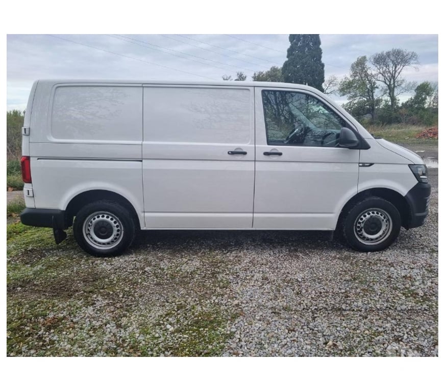 Véhicules commerciaux & utilitaires d'occasion Pont-de-Loup - Photos Vivastreet Vw T6 Transporter 2 2019 2.0Tdi euro6 airco radar de recul