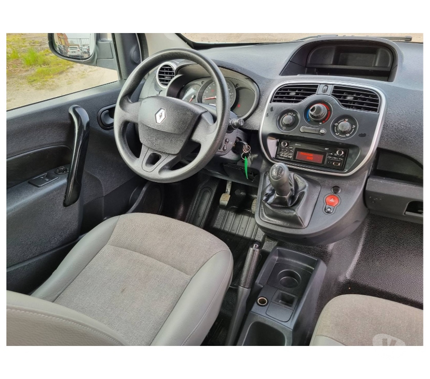 Véhicules commerciaux & utilitaires d'occasion Pont-de-Loup - Photos Vivastreet Renault Kangoo 2018 double cabine 136.300km 1.5dci 90cv EU6