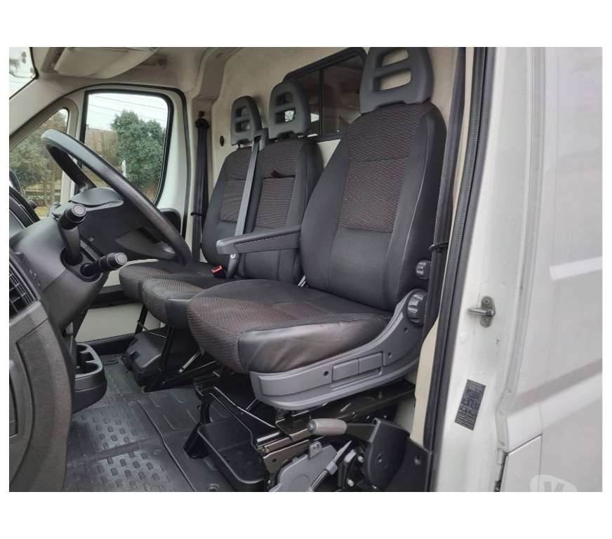Véhicules commerciaux & utilitaires d'occasion Pont-de-Loup - Photos Vivastreet Peugeot Boxer L4 2018 2.0hdi 131cv Gps Airco Cruise Camera