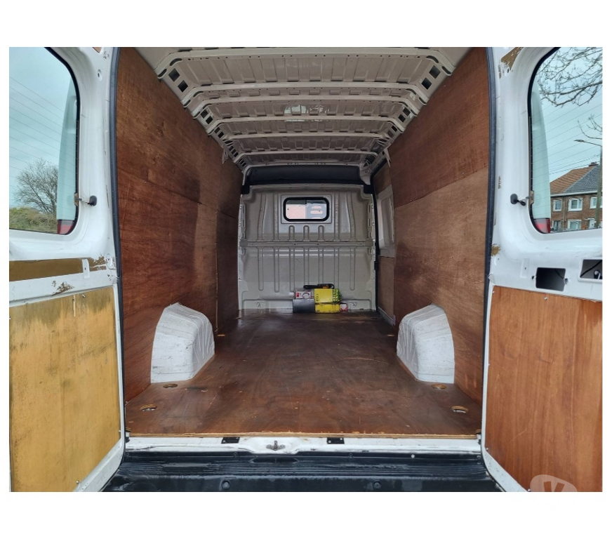 Véhicules commerciaux & utilitaires d'occasion Pont-de-Loup - Photos Vivastreet Peugeot Boxer L4 2018 2.0hdi 131cv Gps Airco Cruise Camera