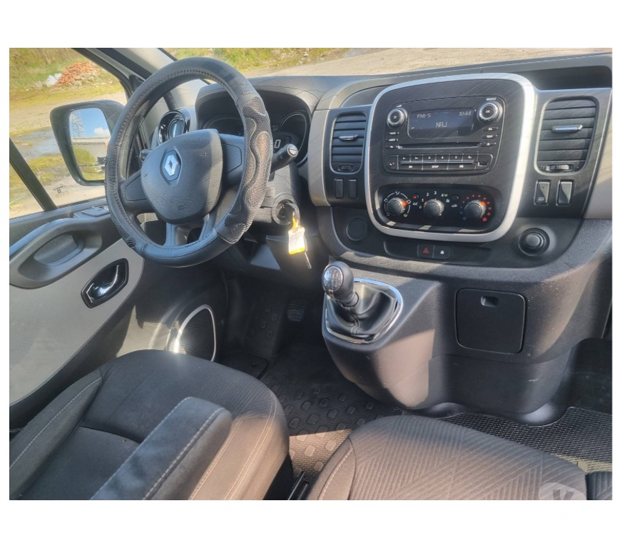 Véhicules commerciaux & utilitaires d'occasion Pont-de-Loup - Photos Vivastreet Renault Trafic Long châssis 1.6dci 125cv 2016 euro5 Airco.