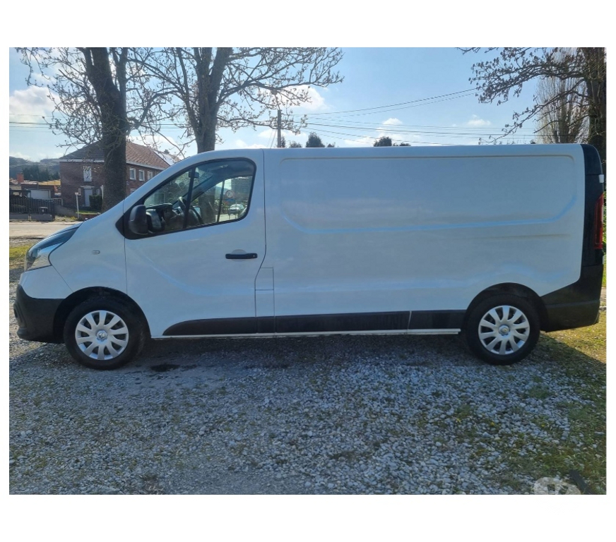 Véhicules commerciaux & utilitaires d'occasion Pont-de-Loup - Photos Vivastreet Renault Trafic Long châssis 1.6dci 125cv 2016 euro5 Airco.
