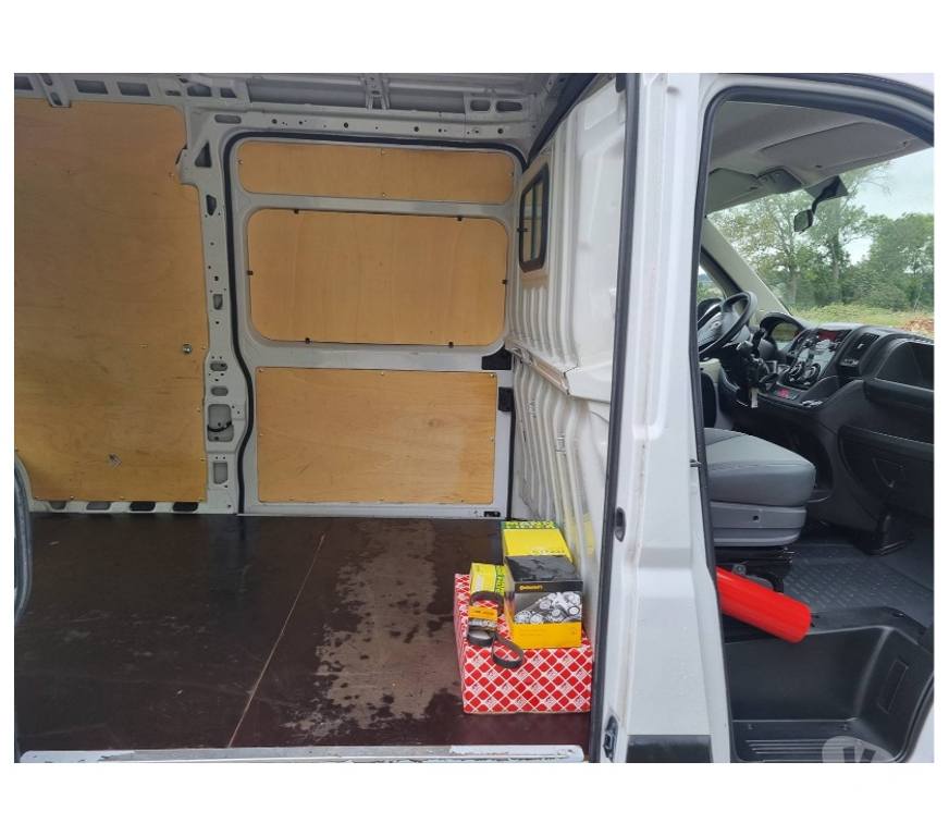 Véhicules commerciaux & utilitaires d'occasion Pont-de-Loup - Photos Vivastreet Fiat Ducato L3 12 2018 Euro6 2.0jtd 115cv Airco Radar Recul