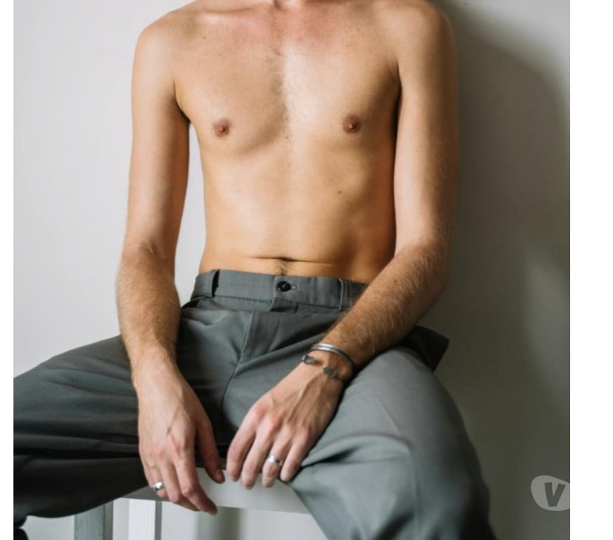 Gay Schaerbeek - Photos Vivastreet Cherche p'tit jeune de 18 ans pour mmmmm ...