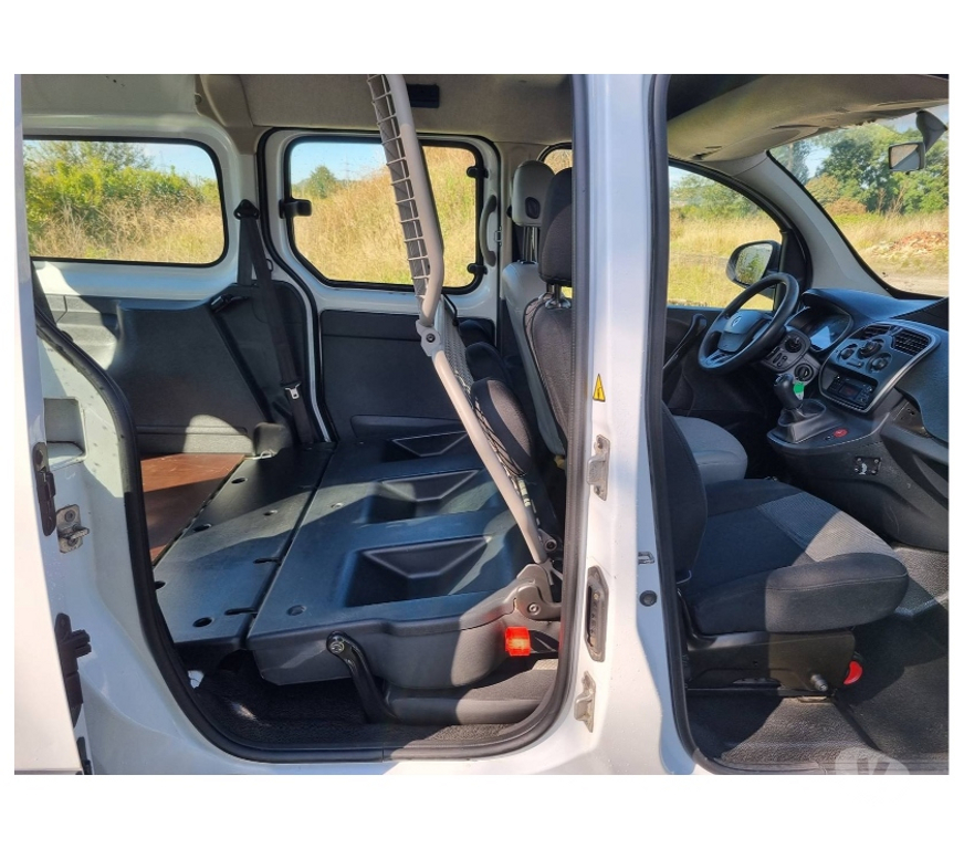 Véhicules commerciaux & utilitaires d'occasion Pont-de-Loup - Photos Vivastreet Renault Kangoo 6 2019 double cabine 150232km 1.5dci 90cv EU6
