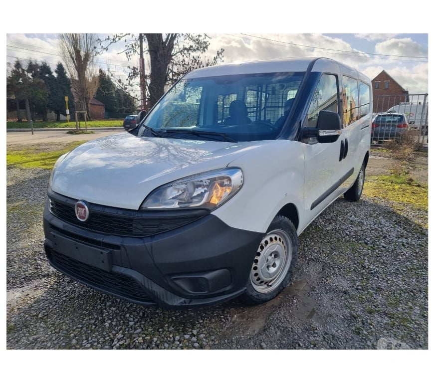 Véhicules commerciaux & utilitaires d'occasion Pont-de-Loup - Photos Vivastreet Fiat Doblo L2 long châssis 7 2017 Euro6 1.3jtd 95cv 98590KM