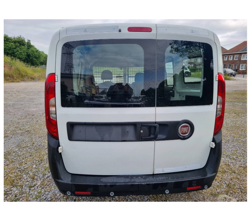 Véhicules commerciaux & utilitaires d'occasion Pont-de-Loup - Photos Vivastreet Fiat Doblo L2 long châssis 7 2017 Euro6 1.3jtd 95cv 98590KM