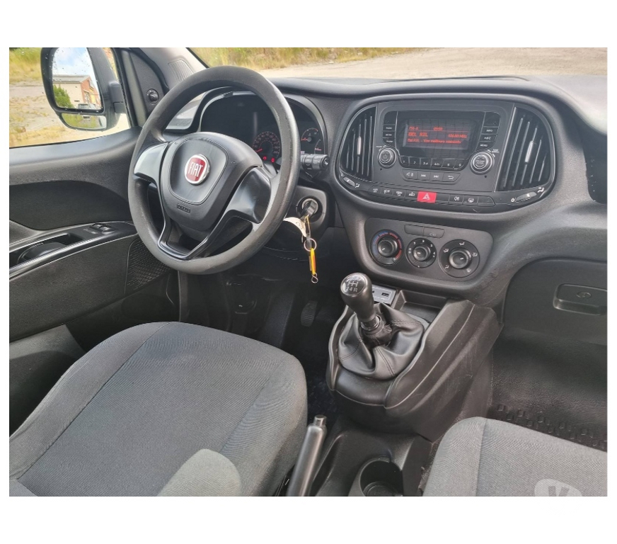 Véhicules commerciaux & utilitaires d'occasion Pont-de-Loup - Photos Vivastreet Fiat Doblo L2 long châssis 7 2017 Euro6 1.3jtd 95cv 98590KM