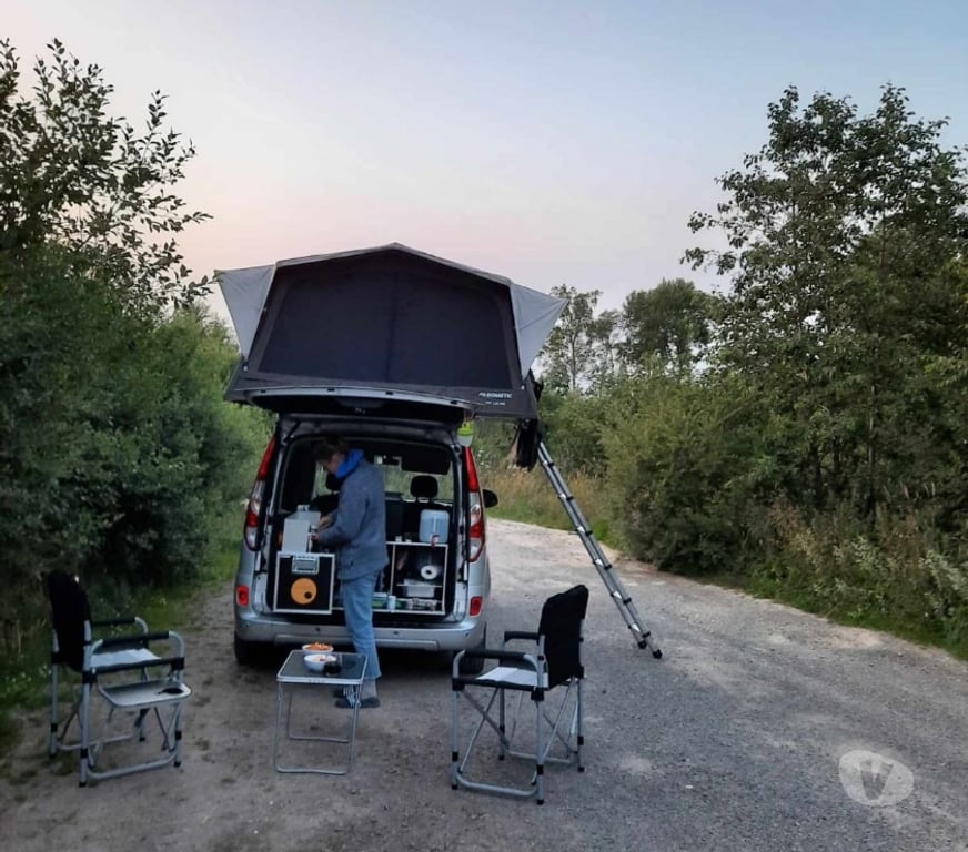 Camping car occasion Bruxelles (Brussels) Bruxelles-Centrum - Photos Vivastreet Aménage ton véhicule en 5 min – Kit complet VanHolidays