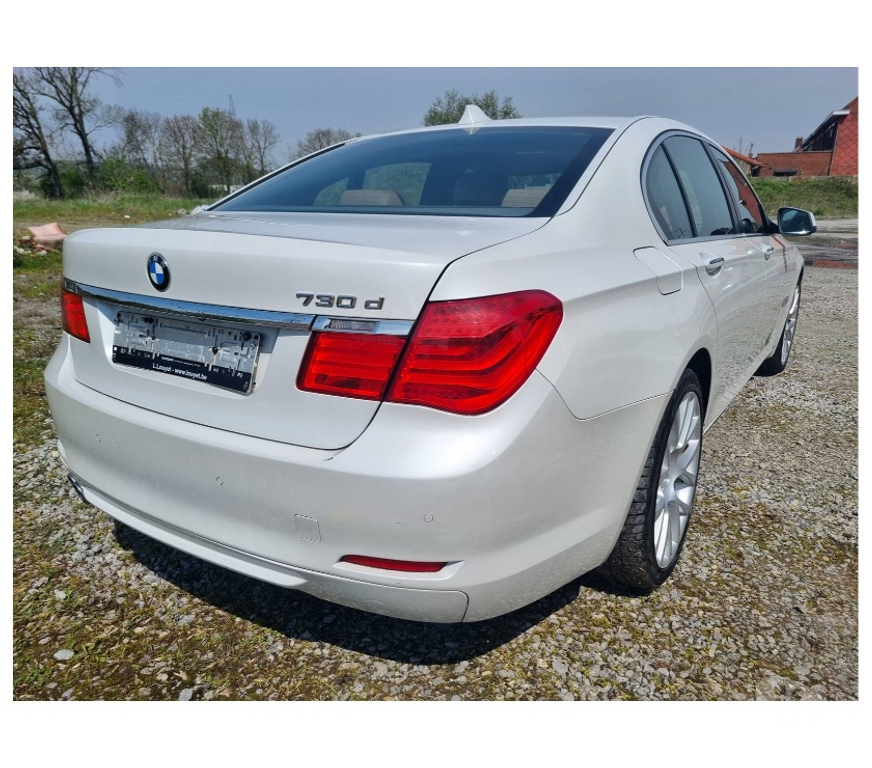 Voiture à vendre Pont-de-Loup - Photos Vivastreet Bmw 730D 245cv 180kw Cuir cognac toit ouvrant full option..