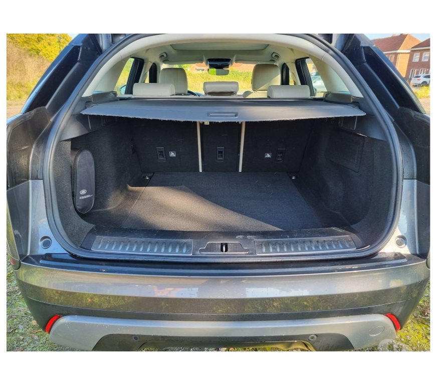 Voiture à vendre Pont-de-Loup - Photos Vivastreet Range Rover Velar 2020 2.0d 180cv 110000km Cuir beige jantes