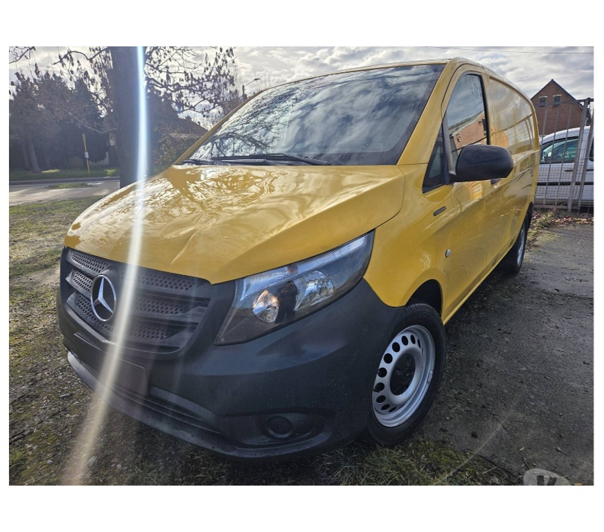 Véhicules commerciaux & utilitaires d'occasion Pont-de-Loup - Photos Vivastreet Mercedes E Vito Maxi 12 2020 115cv 85kw Gps Ac caméra recul