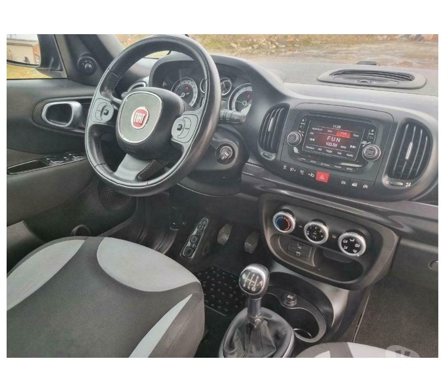 Voiture à vendre Pont-de-Loup - Photos Vivastreet Fiat 500L 2014 1.3JTD 85CV Airco Cruise control Grand écran