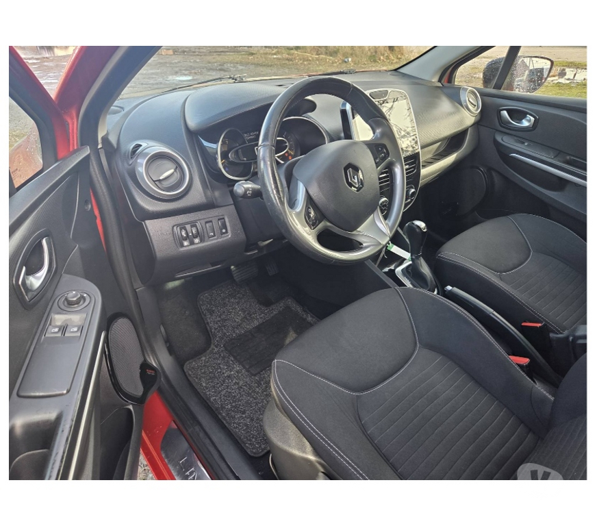 Voiture à vendre Pont-de-Loup - Photos Vivastreet Renault Clio Break 1.2tce 120cv Boite auto Gps Ac Cruise...