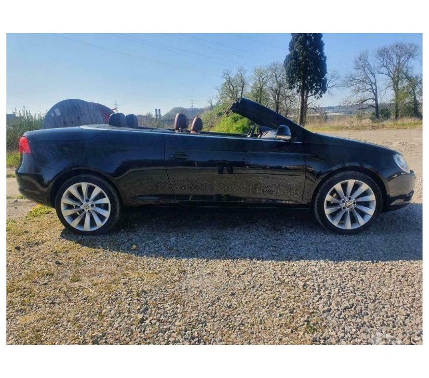 Voiture à vendre Pont-de-Loup - Photos Vivastreet Vw Eos 2.0tdi 140cv cuir rouge, airco digital, jantes alu17,