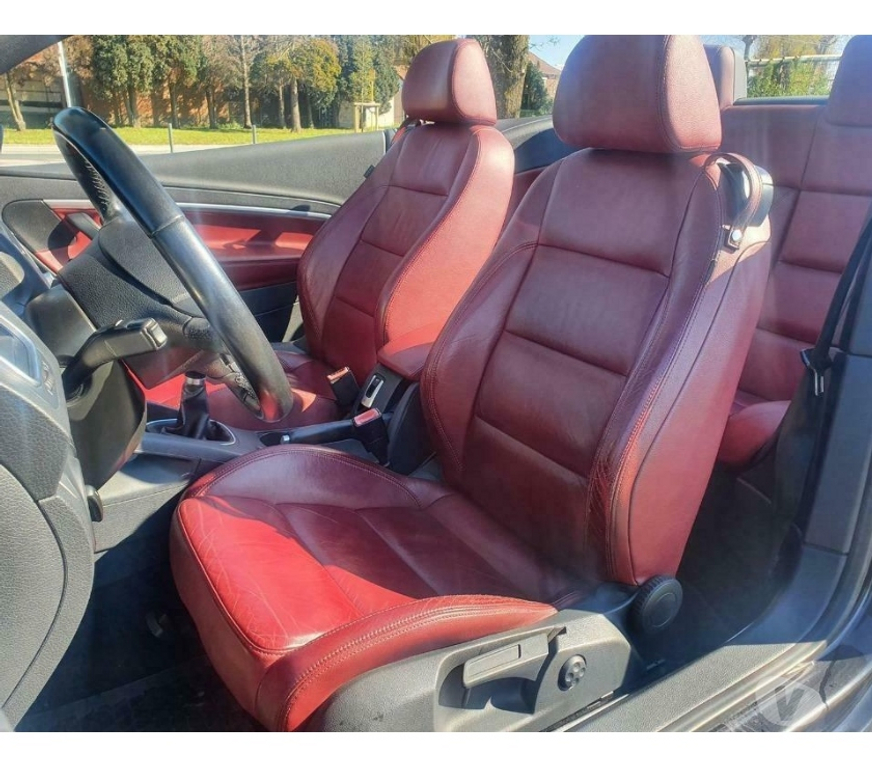 Voiture à vendre Pont-de-Loup - Photos Vivastreet Vw Eos 2.0tdi 140cv cuir rouge, airco digital, jantes alu17,