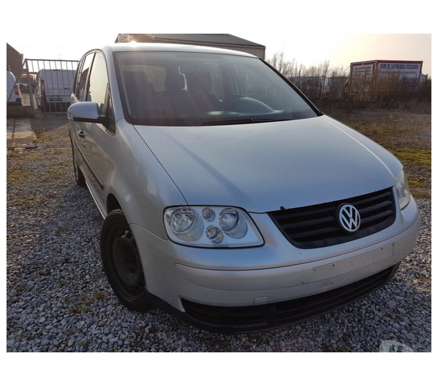 Voiture à vendre Pont-de-Loup - Photos Vivastreet Vw touran 7places 1.9tdi 105cv Airco.