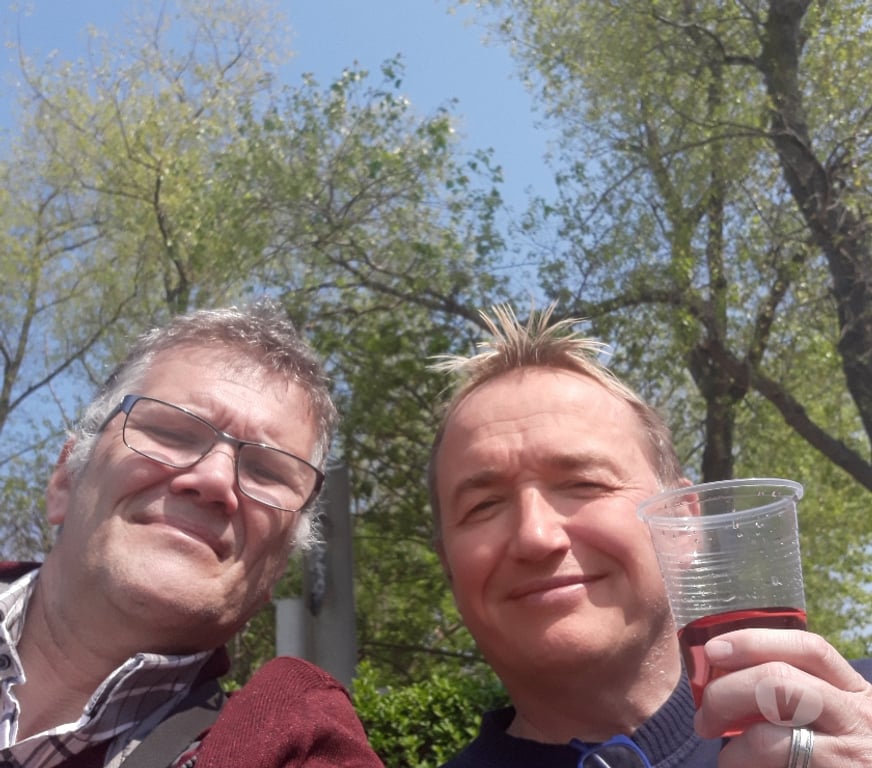 Gay Beauvechain - Photos Vivastreet cherchon un voyeur motiver